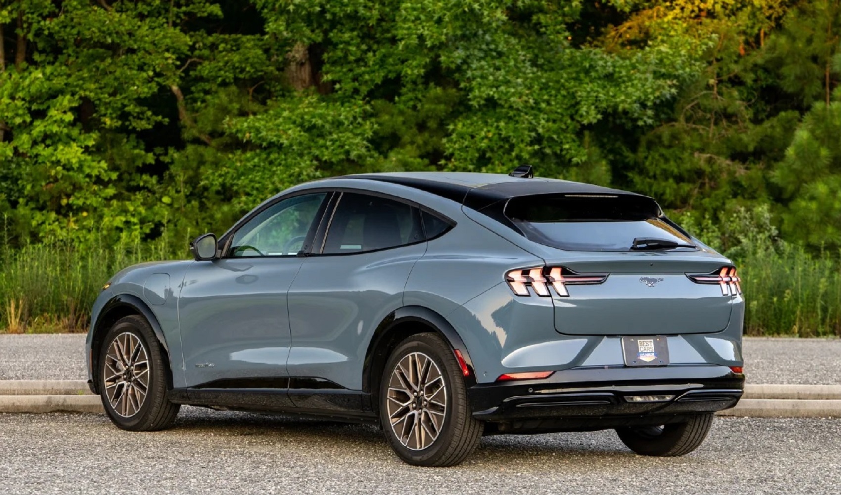 10 ôtô ít khách nhất Việt Nam tháng 9/2026: Ford Mustang-E tiếp tục chuỗi ngày bết bát