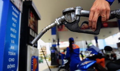 Giá xăng dầu giảm 130-532 đồng/lít