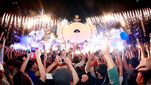 Tưng bừng đêm nhạc đánh thức mùa xuân