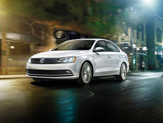 VW bị cáo buộc vi phạm bản quyền hybrid