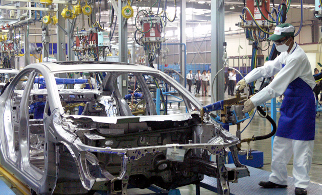 Công nghiệp ôtô: Chiều quá sinh hư