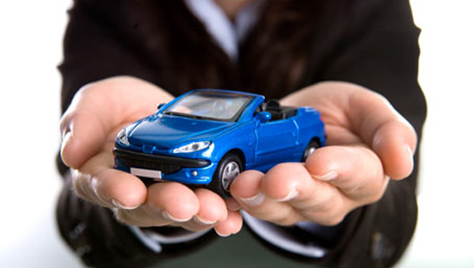 “Tiền” không mua được ôtô