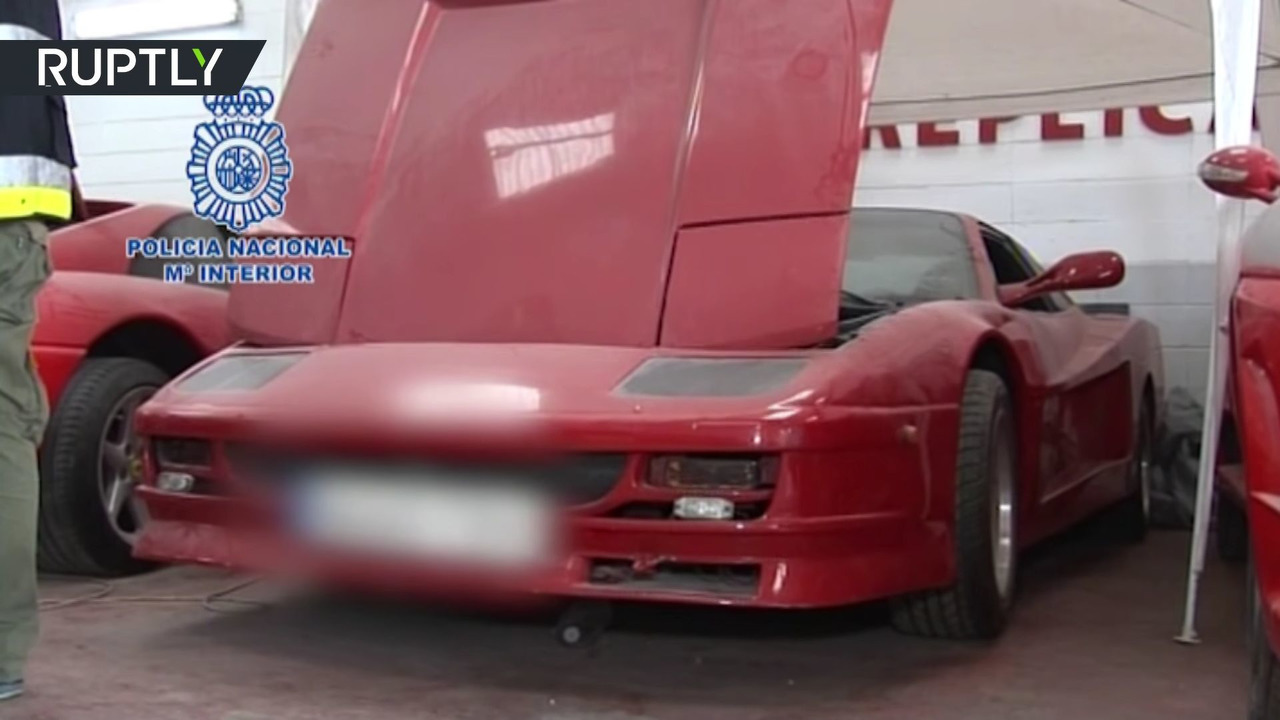 Phát hiện hàng loạt Ferrari và Lamborghini “fake”