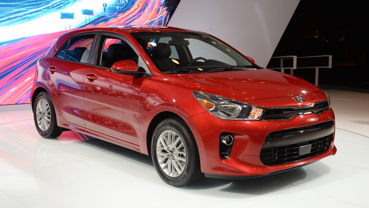 Kia Rio 2018 thay đổi những gì mới hơn