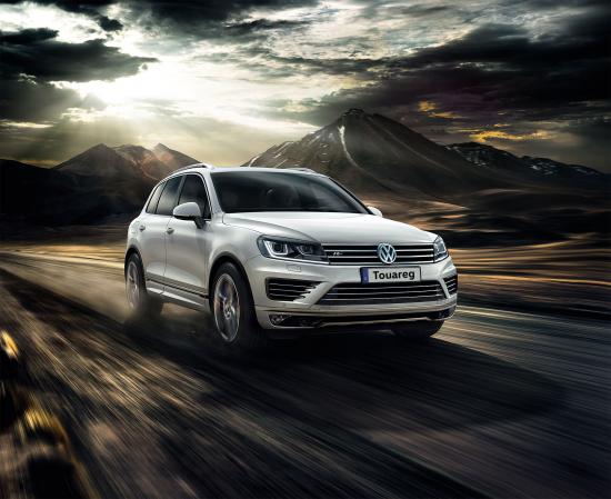 Volkswagen Touareg giảm giá tới 260 triệu đồng