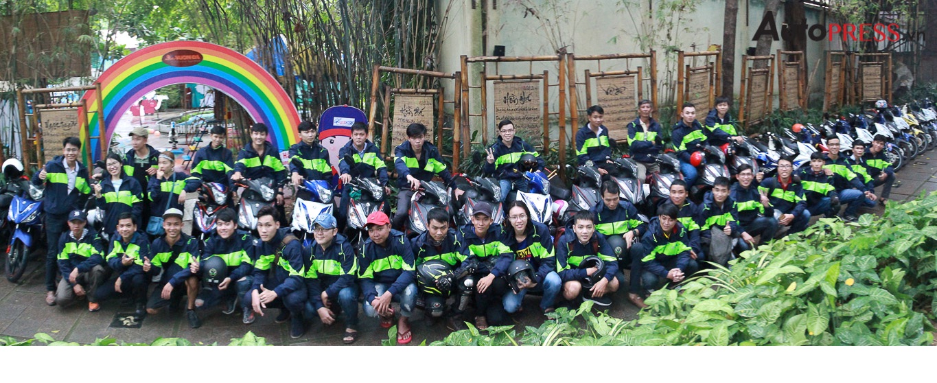 SYM cùng StarX 125 Group tổ chức offline, giới thiệu phiên bản côn tay 125 đầu tiên