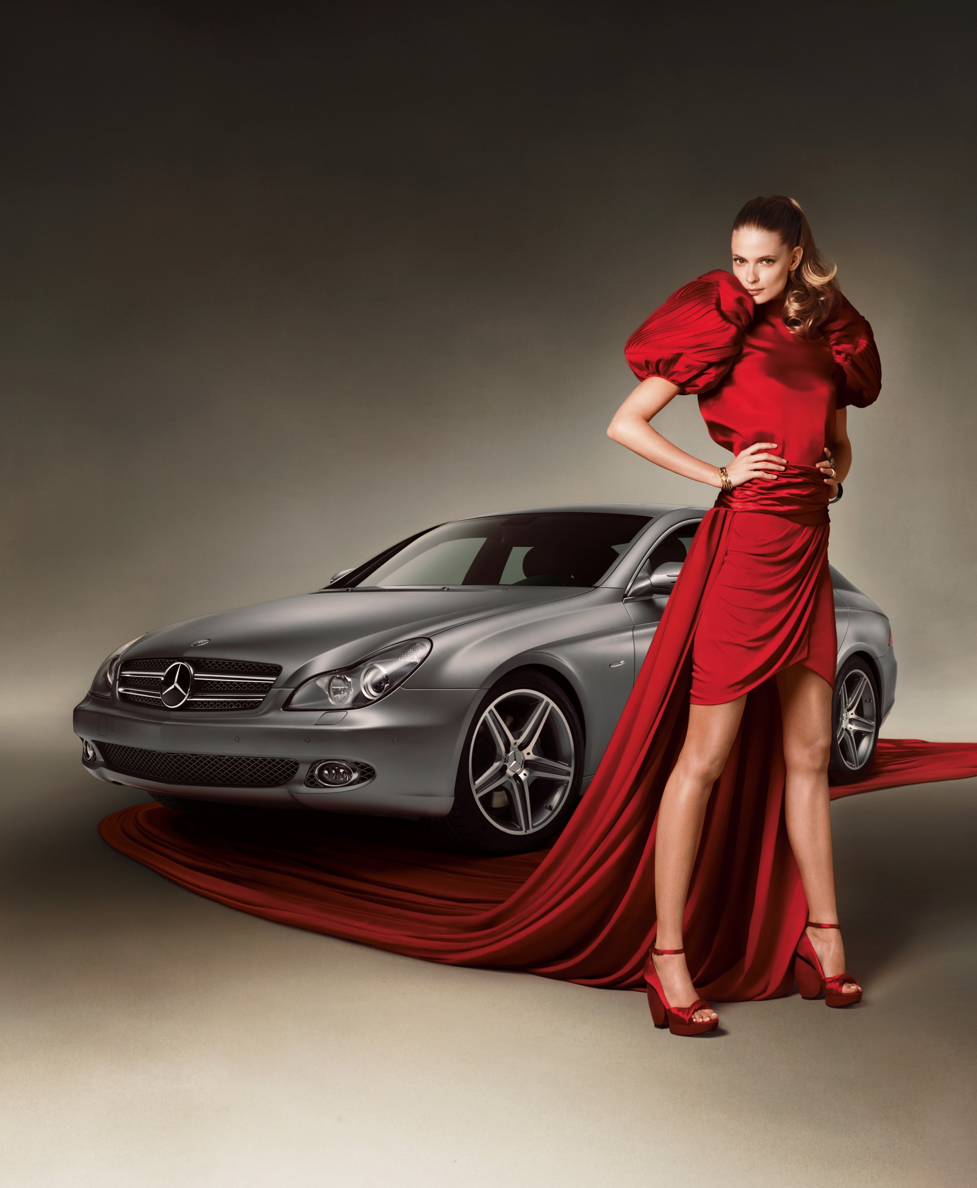 “Mối lương duyên” thế kỷ giữa xe hơi và thời trang