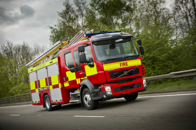 Xe cứu hỏa có được “phạm luật”?