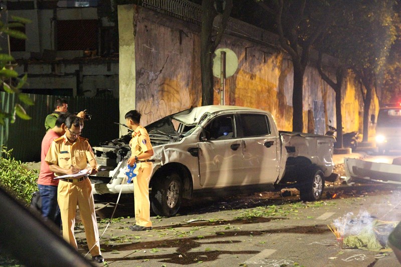 TP.HCM: Kinh hoàng “xe điên” tông hàng loạt xe máy làm 2 người chết