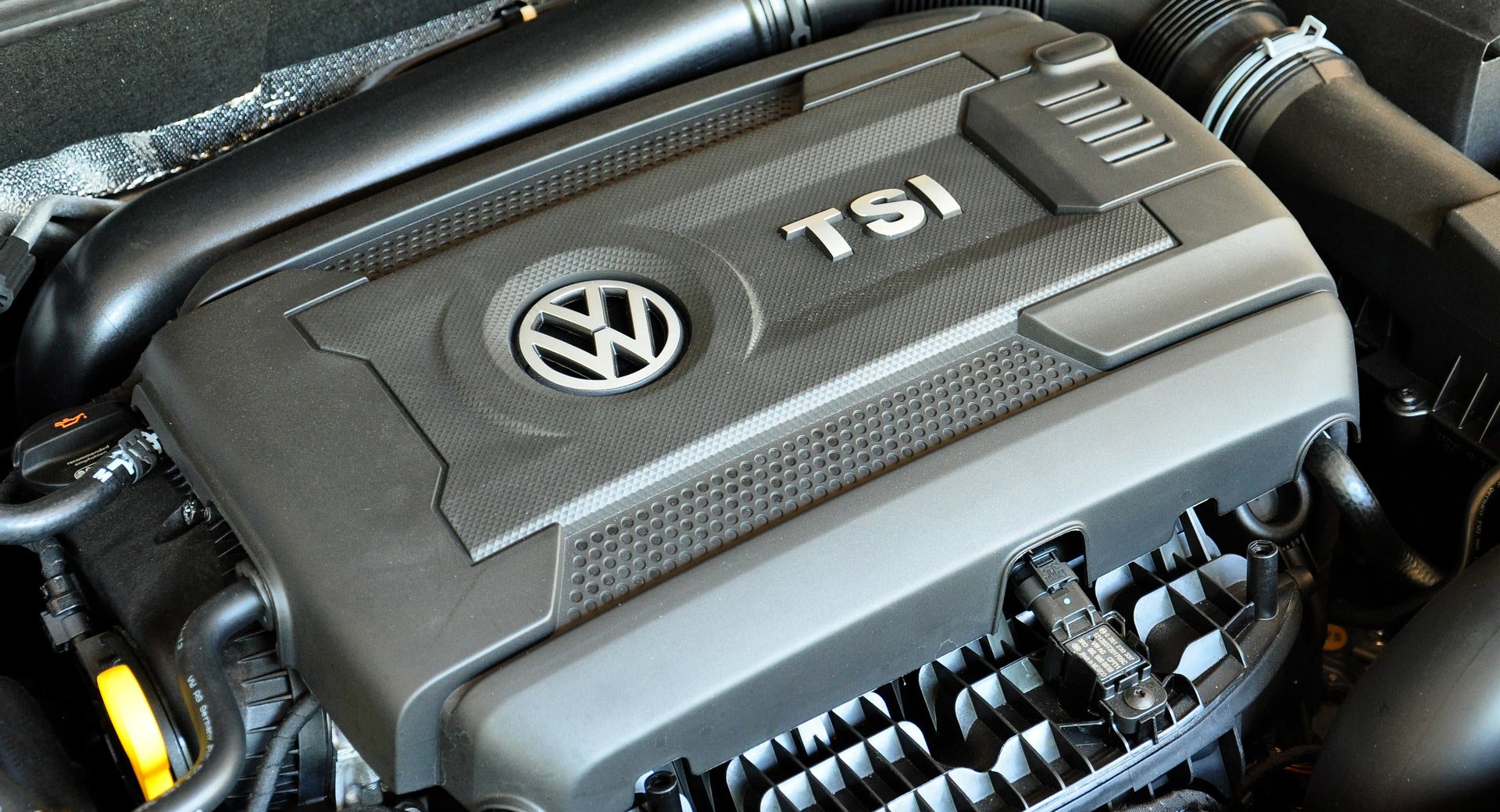 Volkswagen “khai tử” động cơ đốt trong từ năm 2026