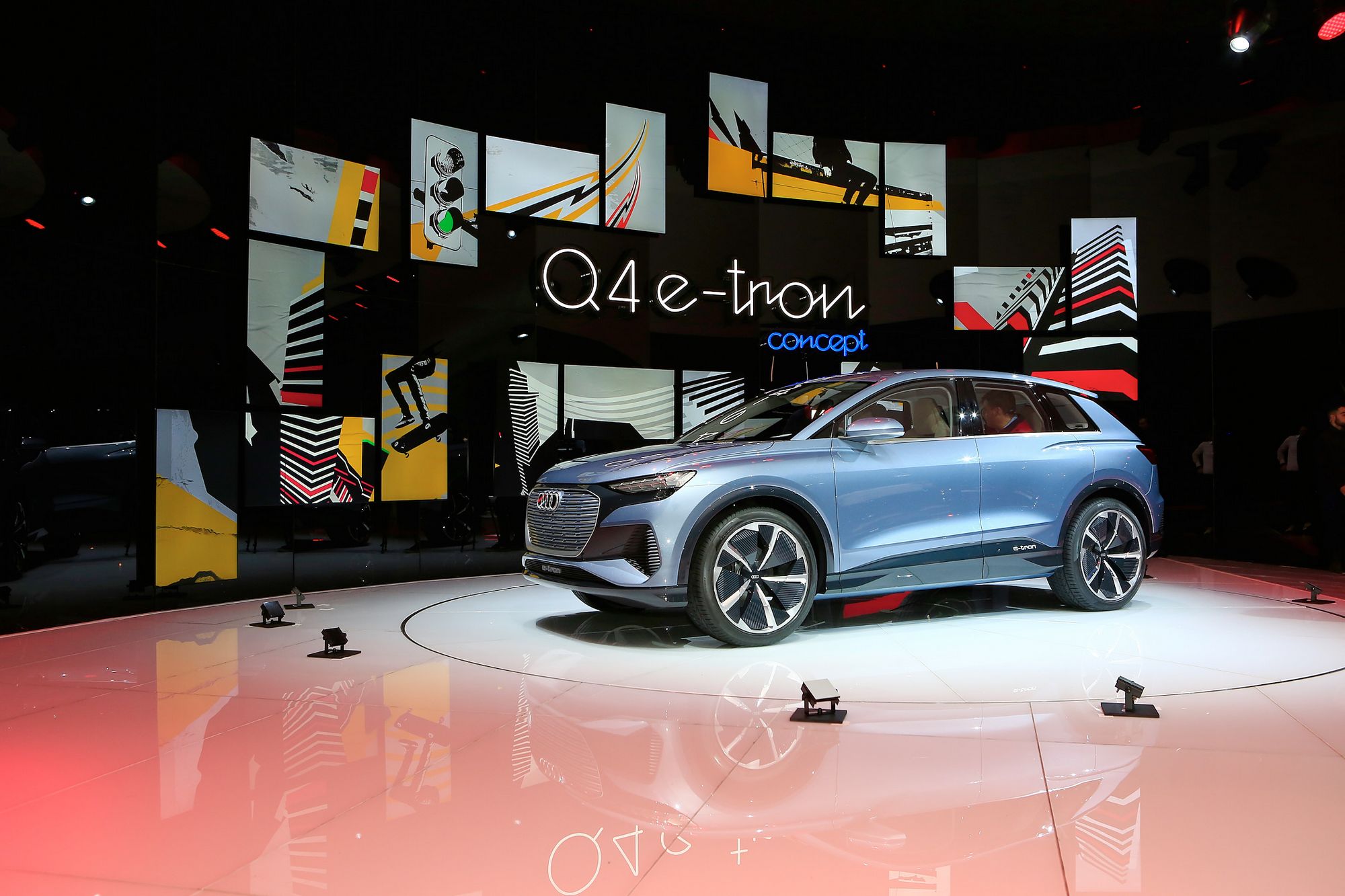 Xe điện Audi Q4 e-tron “chào sân” tại Triển lãm Ôtô Geneva 2019