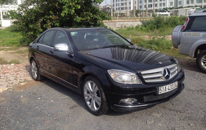 Người dùng Mercedes C200K và C230 tại Việt Nam có nguy cơ bị chấn thương