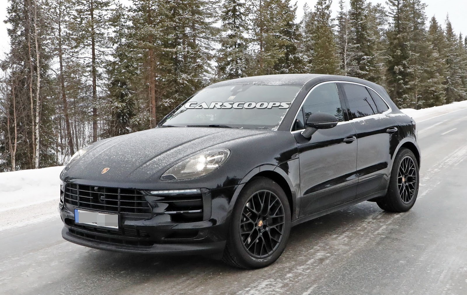 Porsche bắt đầu chạy thử Macan 2019