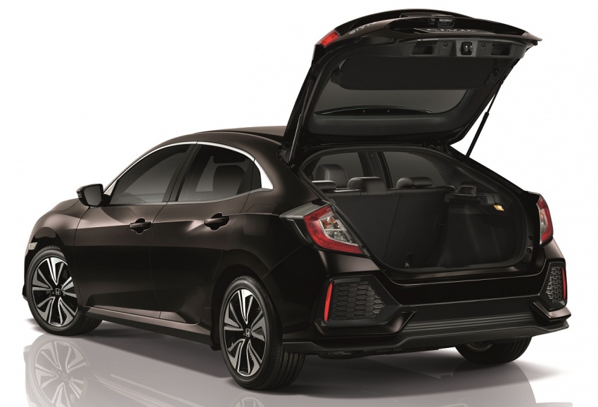 Chi tiết Honda Civic Hatchback 2017 vừa ra mắt tại Thái Lan