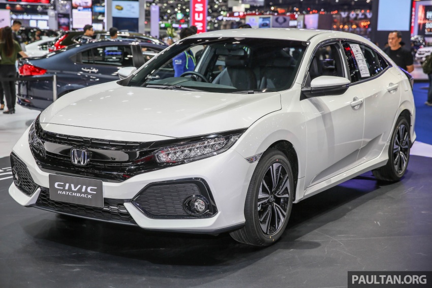 Cận cảnh Honda Civic Hatchback 2017 tại Thái Lan