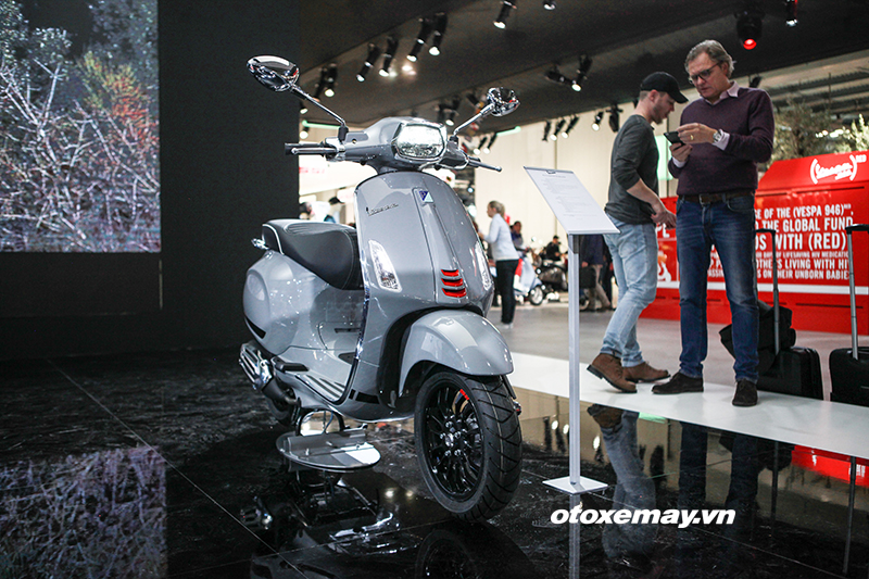 EICMA 2017: Vespa trình làng phiên bản nâng cấp của Sprint S 2018