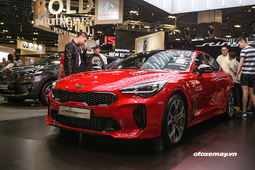 Mục sở thị Kia Stinger đầu tiên tại Đông Nam Á