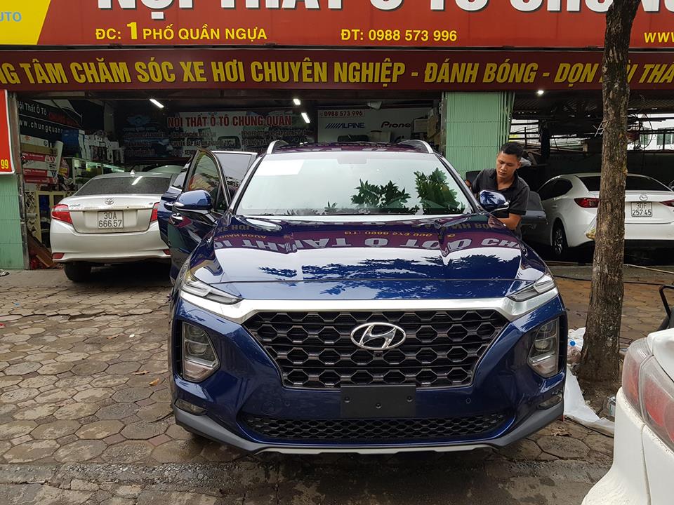 Hyundai SantaFe 2019 xuất hiện trên phố tại Hà Nội