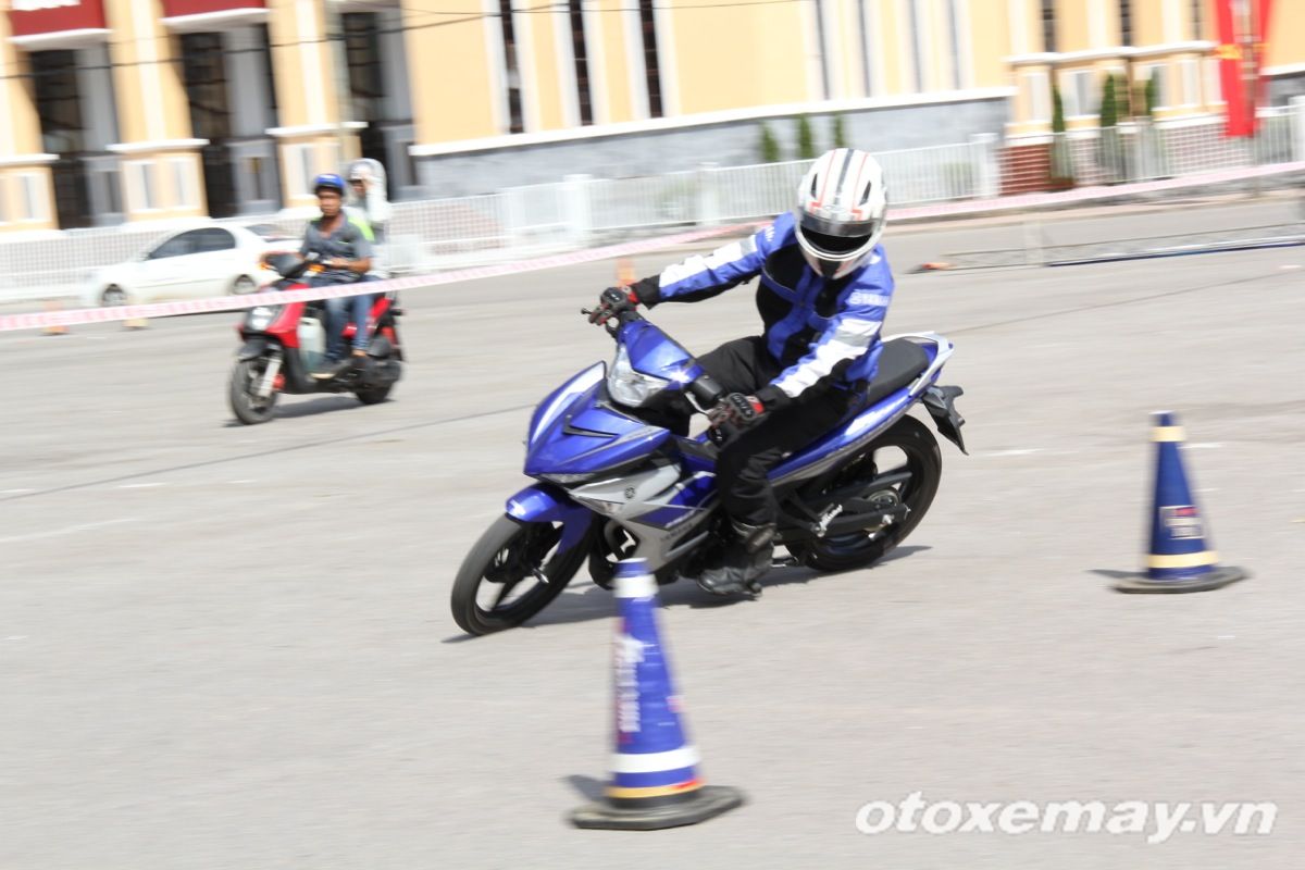 Nhóm biker Hà Nội ‘ẵm’ hết giải Revkhana 2015