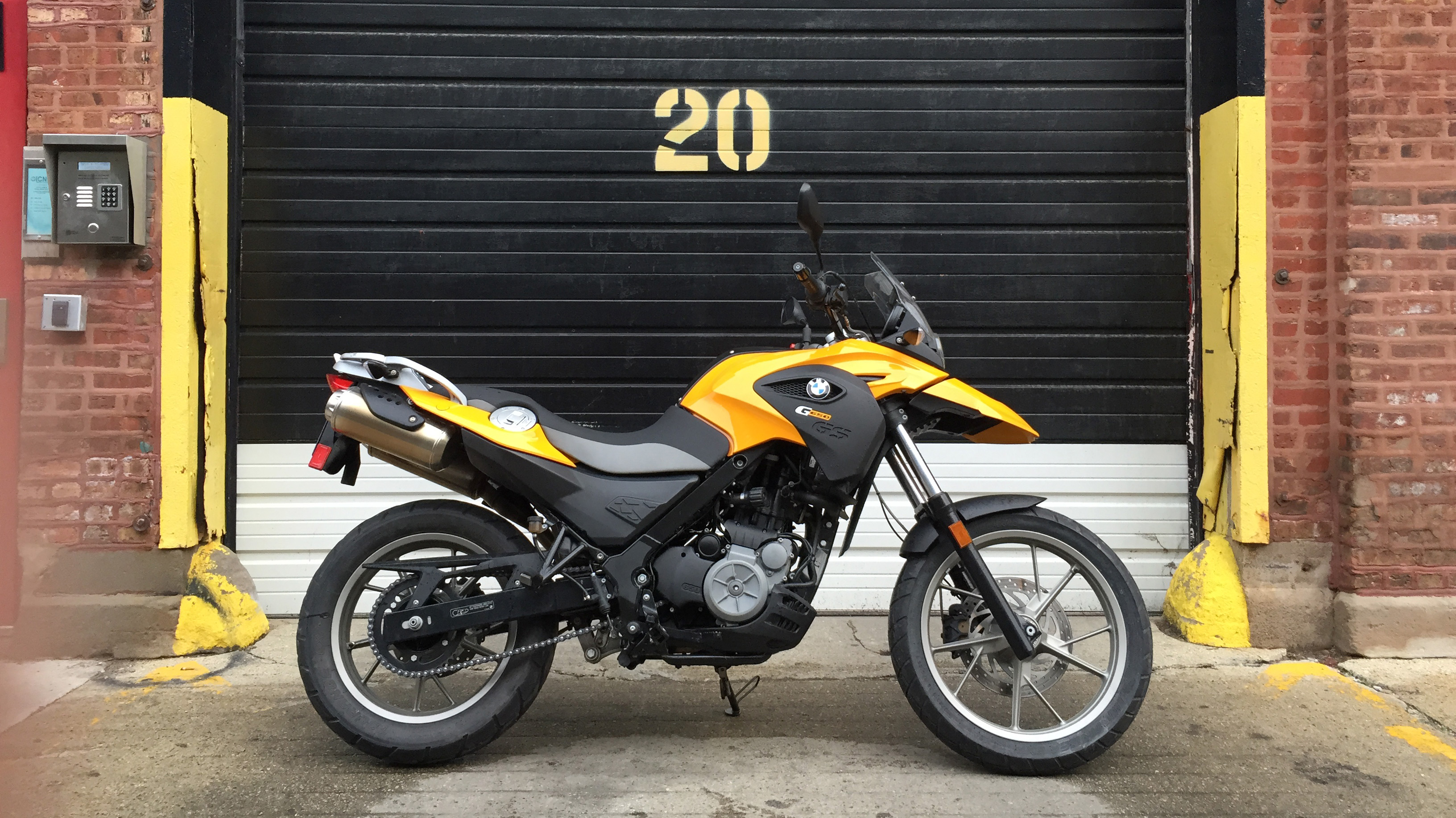 BMW khai tử G650GS và K1300S