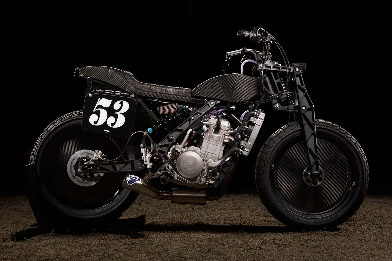 Dirt Tracker cực chơi của El Solitario