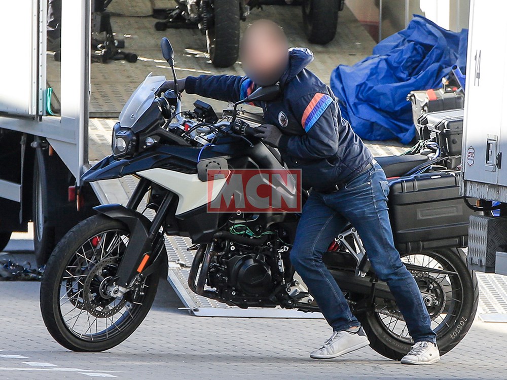 BMW F850GS sẵn sàng ra mắt thị trường