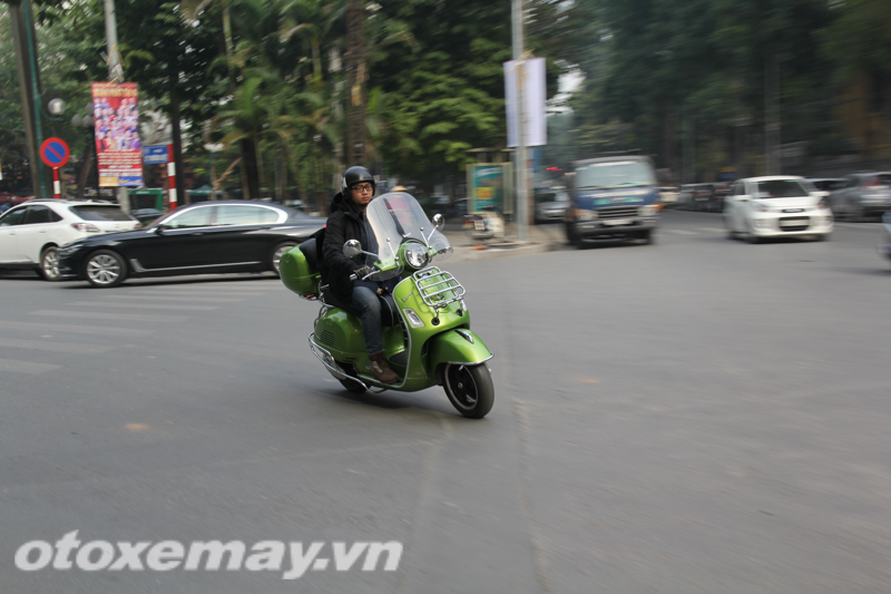 Video: Đánh giá Vespa GTS Super 300