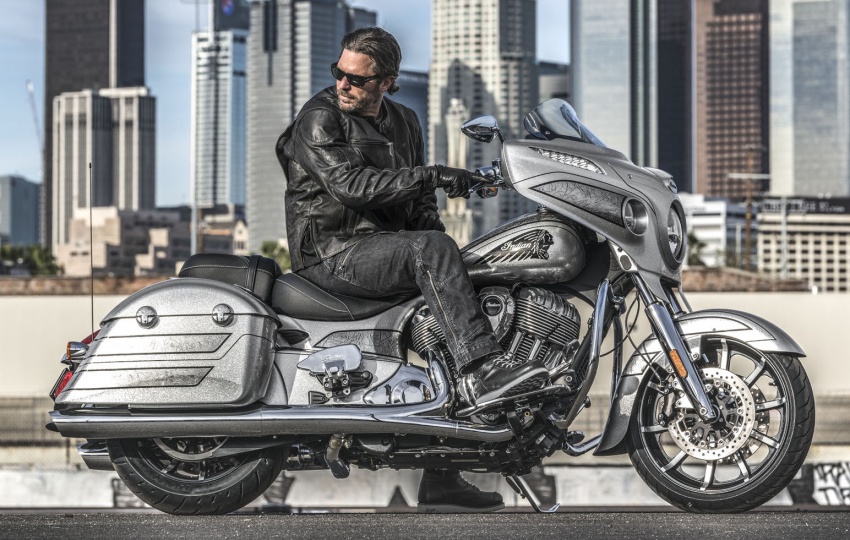 Indian ra mắt Chieftain Elite 2018 màu bạc xỉn cực độc có hạn