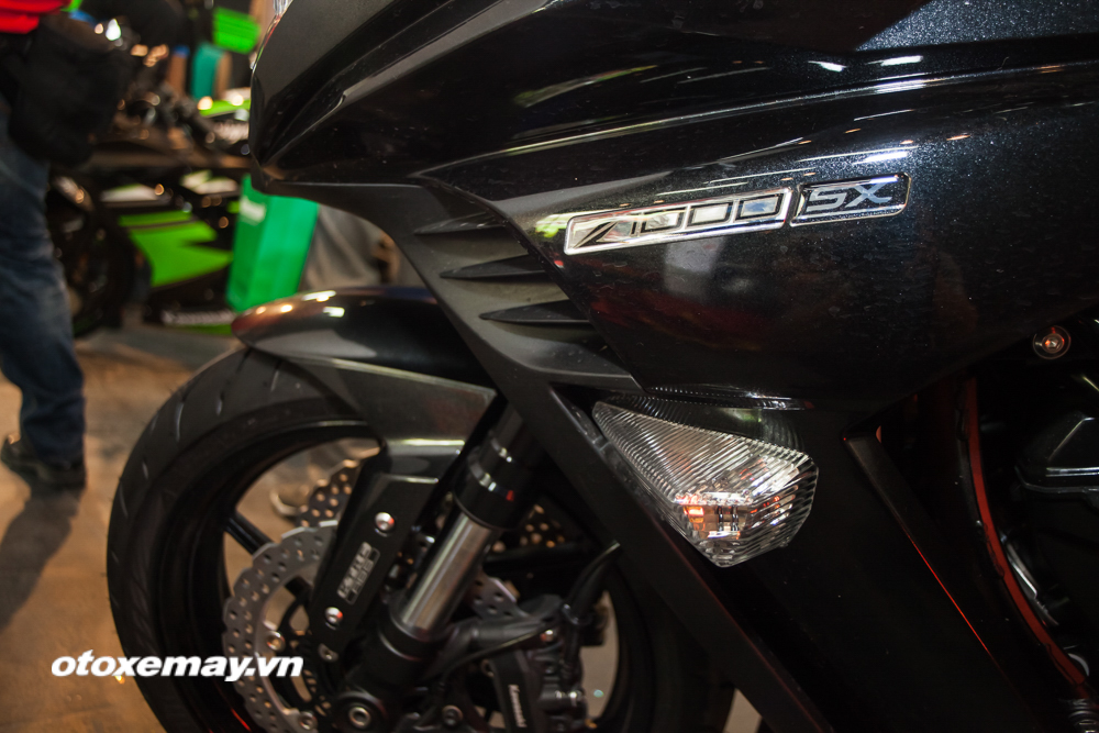Kawasaki Z1000SX 2016 giá bao nhiêu? hình ảnh & khả năng vận hành 8