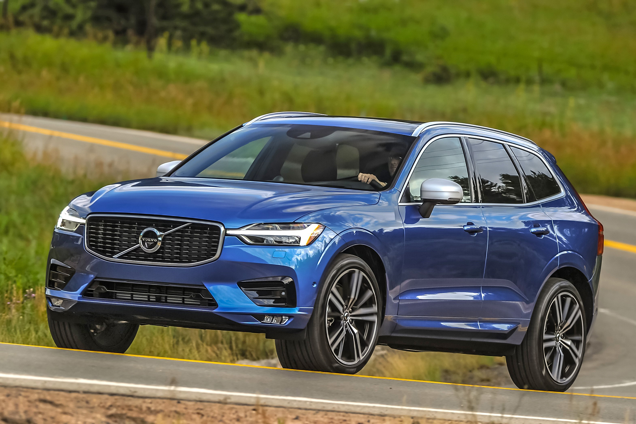 Volvo XC60 đạt danh hiệu xe an toàn nhất 2017