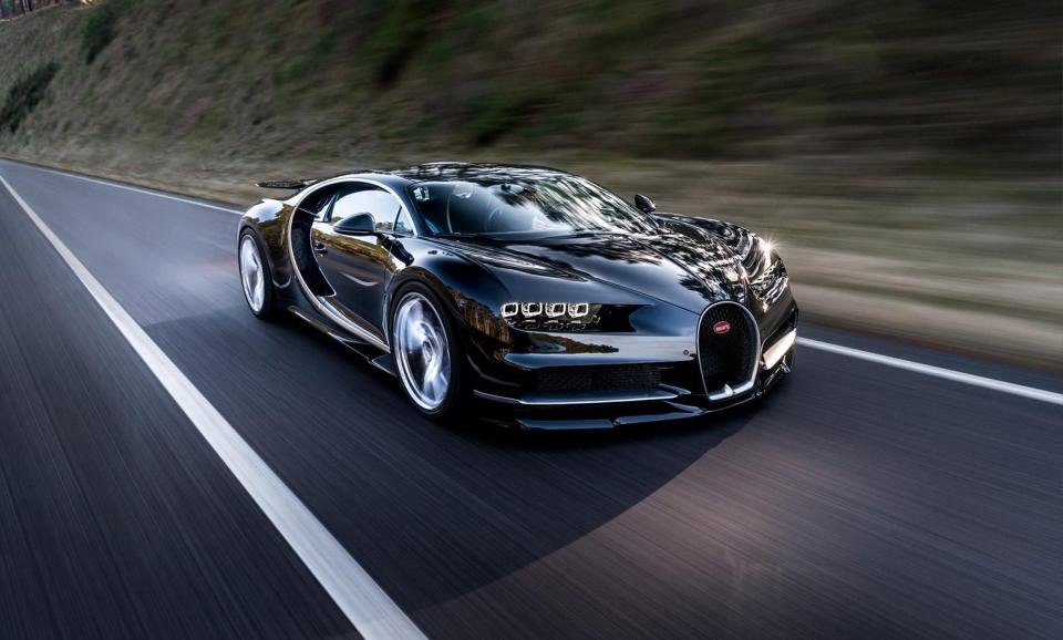 Bán Bugatti Chiron “cũ”, chủ xe lãi hơn triệu đô