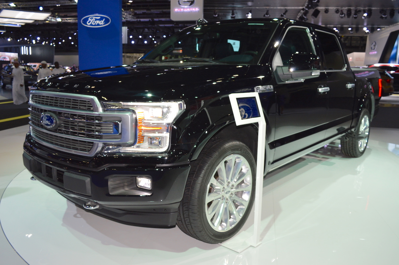 Cận cảnh phiên bản đặc biệt Ford F-150 Limited 2018