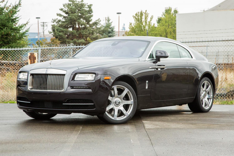 Rolls Royce Wraith 2015: Lên xe để hưởng thụ